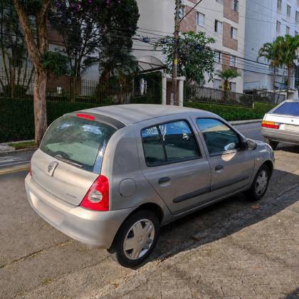 RENAULT CLIO 1.0 CAMPUS 16V FLEX 4P MANUAL